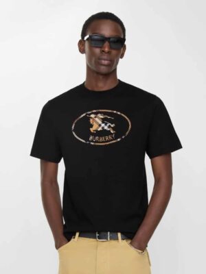 [버버리] 체크 나이트 스탬프 코튼 티셔츠 81234361(2 COLORS)