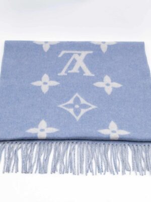 [루이비통] LV 에센셜 스카프 - 라이트 블루