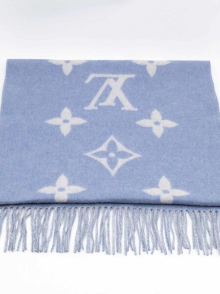 [루이비통] LV 에센셜 스카프 - 라이트 블루