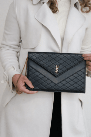 [생로랑] 가비 체인 클러치백 685596