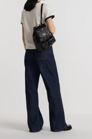 [디올] Dior Caro 미디엄 백팩 M6301UNOZ