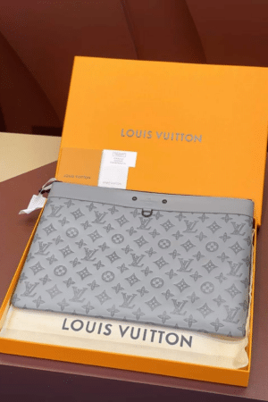 [루이비통] 포쉐트 디스커버리 M81385