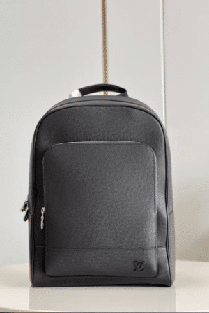 [루이비통] 아드리앙 백팩 타이가 30857