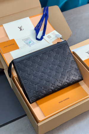 [루이비통] 포쉐트 보야주 클러치백 M61692