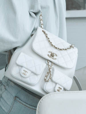 [샤넬] 듀마 투포켓 캐비어 스몰 화이트 금장 백팩 AS3787
