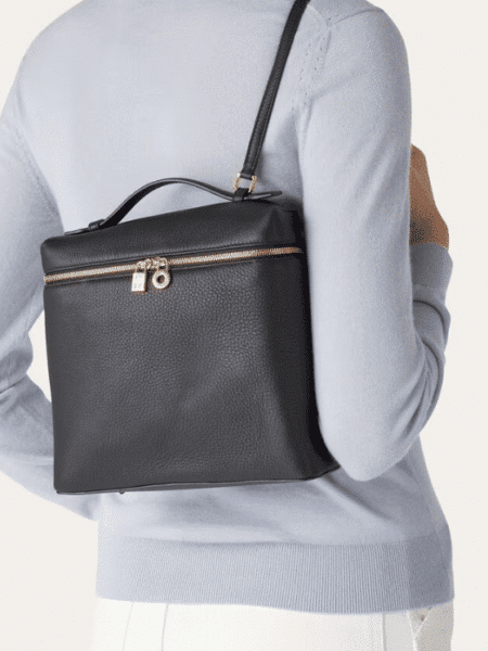 [로로피아나] 엑스트라 포켓 L23.5 백팩 FAN4041