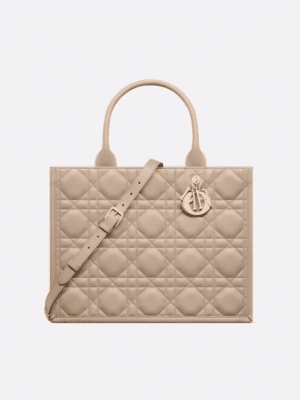 [디올] 미디엄 스트랩 북 토트백 베이지 M1324OWHP