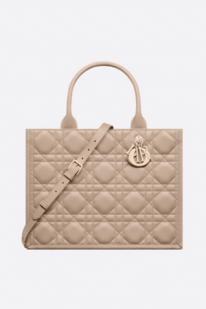 [디올] 미디엄 스트랩 북 토트백 베이지 M1324OWHP