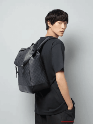 [구찌] 인터로킹 G 미디엄 백팩 696013 97S9F