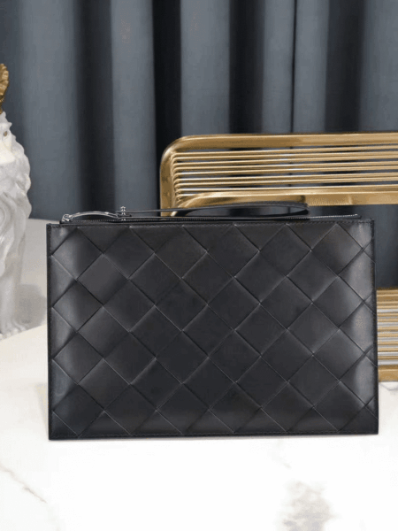 [보테가베네타] 인트레치아토 클러치