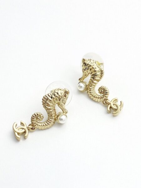 [샤넬] 스터드 귀걸이