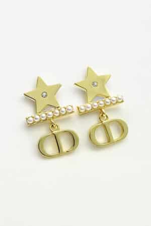 [디올] Petit CD 귀걸이 E3762WOMCY