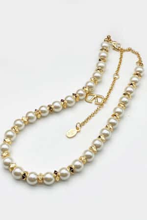 [발렌티노] V로고 시그니처 메탈 x 스와로브스키® 진주 비즈 초커