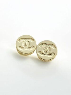 [샤넬] 스터드 귀걸이 ABE860 (2 COLORS)