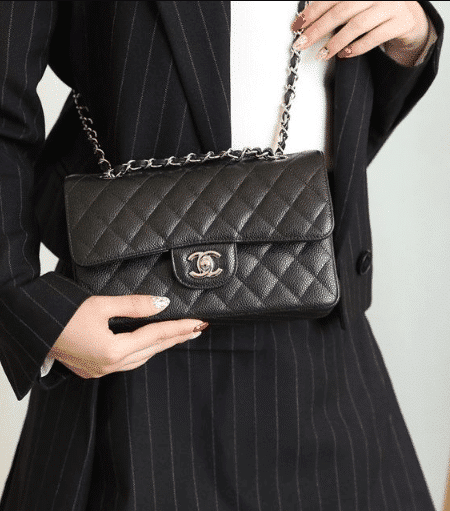 [베트남 출고] 샤넬 클래식백(스몰) 블랙 캐비어 은장 A01113
