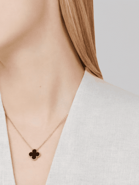 [반클리프 아펠] 빈티지 알함브라 펜던트 VCARA45800