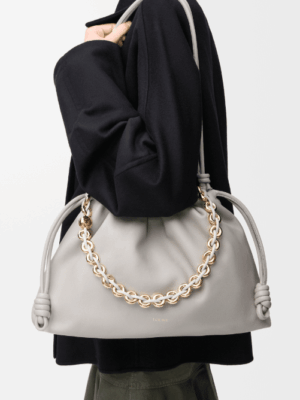 [로에베] 라지 플라멩코 펄스 나파 램스킨 쉘 그레이 A411FPDX01