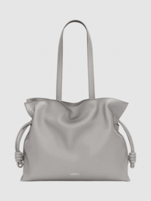 [로에베] 라지 플라멩코 클러치 나파 카프스킨 그레이 A411FL1X18-1150