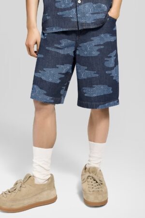 [루이비통] 모노그램 샴브레이 반바지 1AILU4