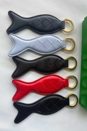 [보테가] 인트레치아토 가죽 물고기 키링  (5 COLOR)