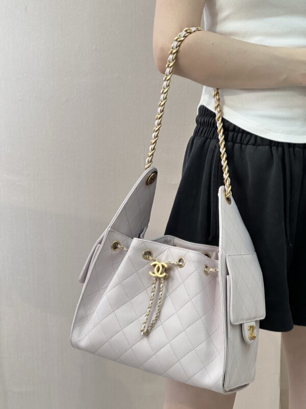 [샤넬] 25백 호보 스몰 핑크 캐비어 AS5293