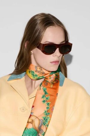 [구찌] 25S 시즌 신상 '플로라 가든' 양면 트윌 실크 스카프 (2 COLOR)