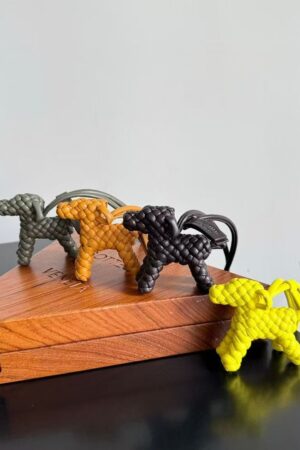 [보테가베네타] 도그 참 807068 (12 COLOR)