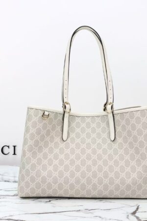 [구찌] GG 엠블럼 라지 토트백