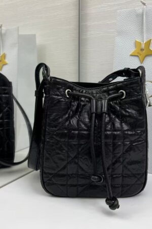 [디올] 디 모션 스몰 버킷백