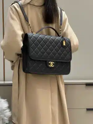 [샤넬] 백팩 제니백 캐비어 라지 블랙 금장 AS3662