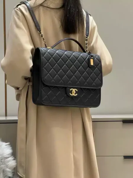 [샤넬] 백팩 제니백 캐비어 라지 블랙 금장 AS3662