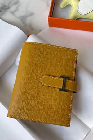 [에르메스] Bearn Compact 베안 반지갑 9D Ambre 양가죽