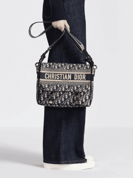 [디올] 디올 캠프 미디엄 백 M1240ORIW