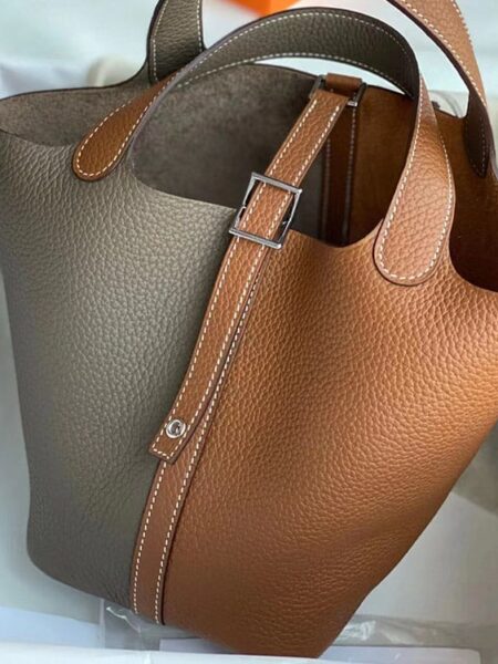 [에르메스] 피코탄 Picotin Etoupe Clemence 은장 금장 송아지가죽 핸드백