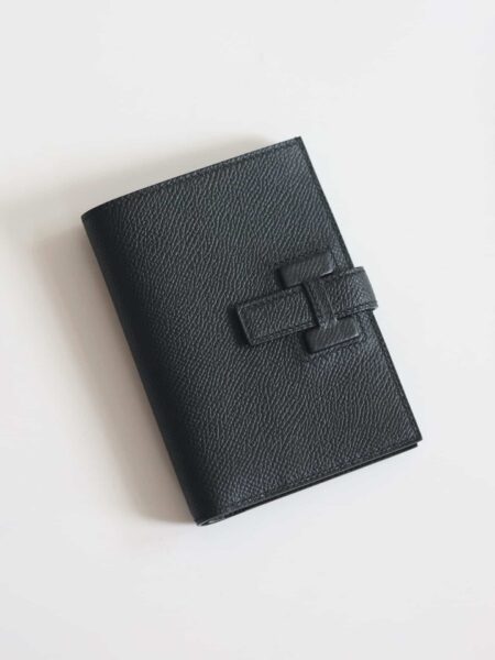 [에르메스] 뉴 H 파상트 컴팩트 지갑 Epsom – NOIR