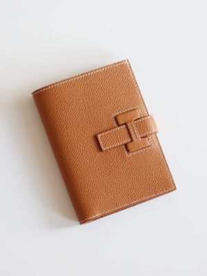 [에르메스] 뉴 H 파상트 컴팩트 지갑 Epsom – GOLD