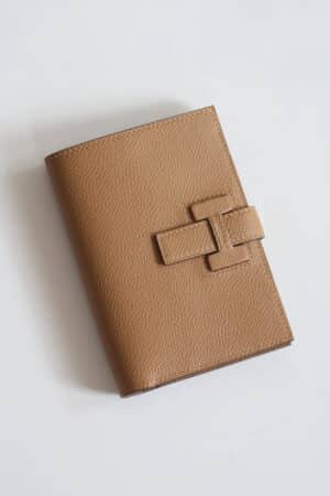 [에르메스] 뉴 H 파상트 컴팩트 지갑 Epsom – NATURAL