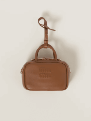 [미우미우] 가죽 마이크로 주머니 5NR020_2F8W_F0046