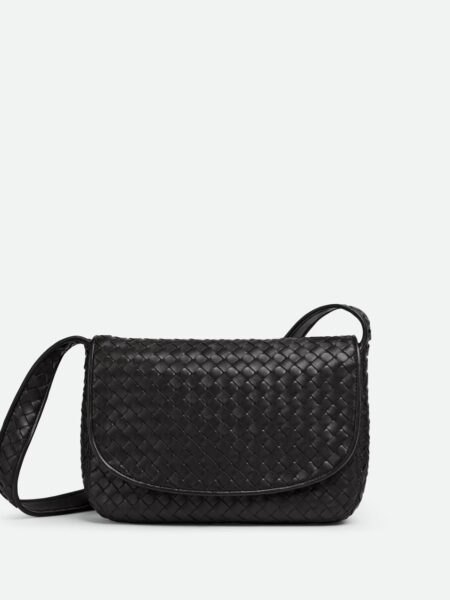 [보테가베네타] 베네토 플랩 메신저 백 블랙