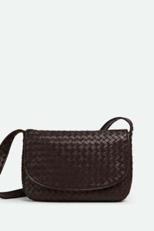 [보테가베네타] 베네토 플랩 메신저 백 퐁당