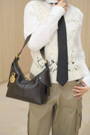 [디올] 보야지 미디엄 백 M2846UNUO