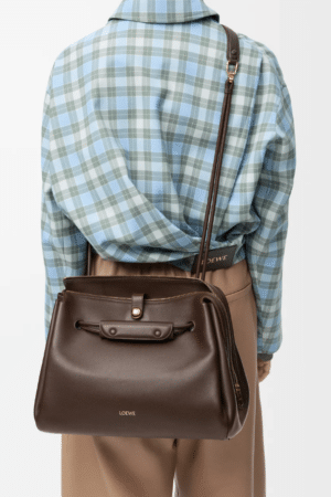 [로에베] 스몰 마드리드 백 서플 카프스킨/다크브라우니