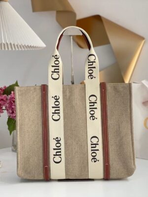 [끌로에] 우디 라지 토트백