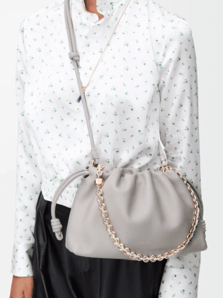 [로에베] 미디움 플라멩코 펄스 나파 램스킨 쉘 그레이 A411FCRX02