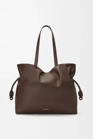 [로에베] 라지 플라멩코 클러치 나파 카프스킨 초콜릿 A411FL1X18