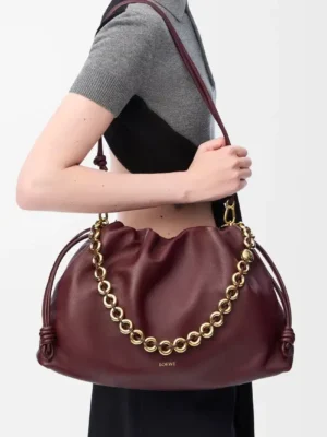 [로에베] 라지 플라멩코 펄스 나파 램스킨 다크 버건디 A411FPDX01