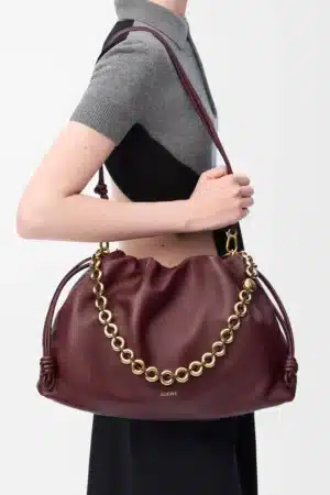 [로에베] 라지 플라멩코 펄스 나파 램스킨 다크 버건디 A411FPDX01