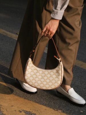 [셀린느] 아바백 193952BZJ.01BC