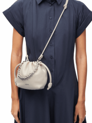 [로에베] 미니 플라멩코 펄스 나파 램스킨 화이트 A914CBPX03