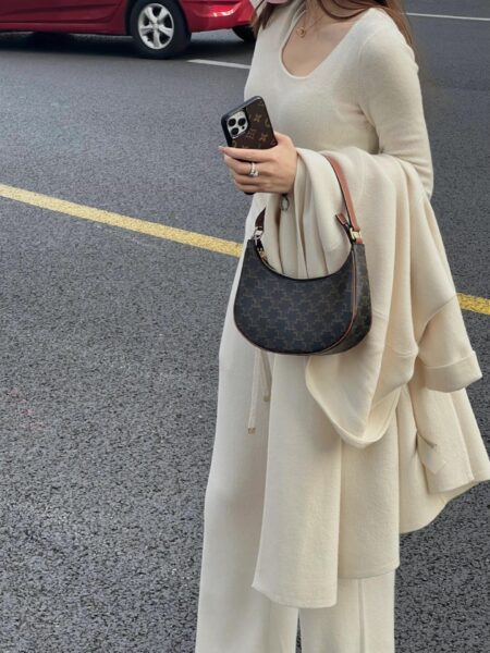 [셀린느] 아바백 193952BZJ.04LU